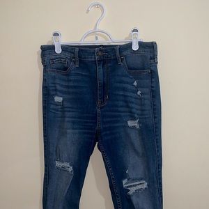 Hollister ultra high-rise super skinny jeans